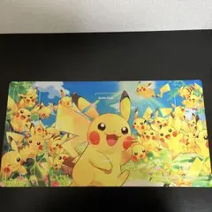 ラバープレイマット ピカチュウ大集合　ポケモンカードゲーム