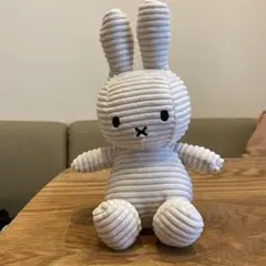ミッフィー　コーデュロイぬいぐるみ