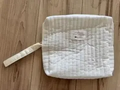 【美品】Milpoche キルティングポーチ 白