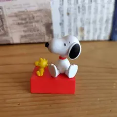スヌーピー ウッドストック デスクトップ フィギュア カードスタンド