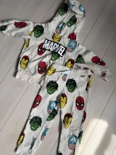 マーベルキャラクター トレーナーとパンツセット
