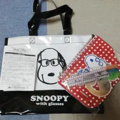 値下げしました❗スヌーピーのエナメル調バッグ&ノートとペンのセット