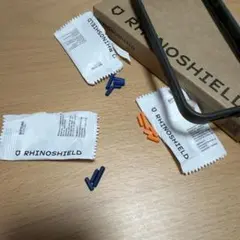 RHINOSHIELD ボタン付き グラファイト バンパーフレームのサムネイル