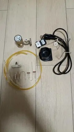 38gボンベ用 co2レギュレーター ネジ規格1/2-20UNF - メルカリ