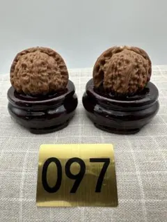 ☆新品入荷☆ 老樹王文玩核桃（ぶんがんくるみ）の逸品、南疆三角の