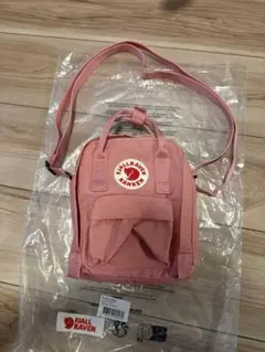 Fjallraven Kanken Sling ピンク ショルダーバッグのサムネイル