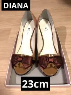 DIANAダイアナ　リボンパンプス　23cm ピンクベージュ〜ブラウン