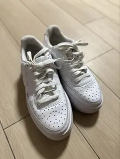 NIKE 厚底スニーカー ホワイト