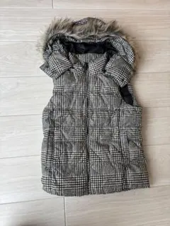 【美品】UNIQLO ユニクロ　ダウンベスト　フード付き　ファー付き　L