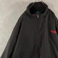 人気カラー　ヴィンテージ　ジャケット　中綿　刺繍ロゴ　フルジップ　黒　LO1