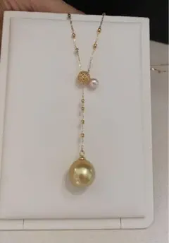 南洋白蝶真珠ゴールドパール Y字ネックレス　K18