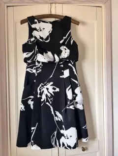 LAUREN RALPH LAUREN 花柄 ノースリーブワンピースのサムネイル