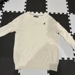 GIORDANO Vネックニット ホワイト Mサイズのサムネイル