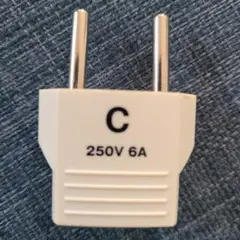 ししし、シンプルな変換プラグがうちゅくしい！Cタイプ約4.5x3.5x1.5cm