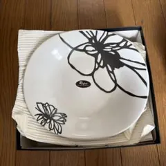Refine プレート 2枚セット 花柄 モノトーン 5枚入りのサムネイル