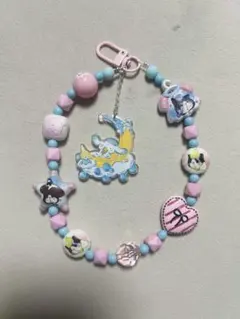 カラフルキャラクター付きストラップ