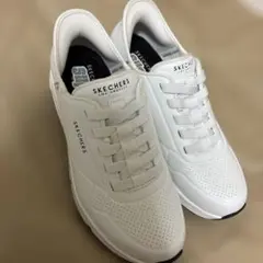 SKECHERS Slip-Ins ホワイト スニーカー