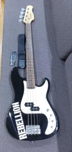 【なごみ】　Elioth　エレキベース　P303 Elioth P303 PBタイプ - メルカリ