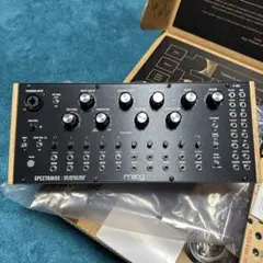 【未使用に近い】 Moog Spectravoxのサムネイル