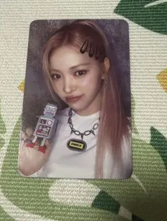 ITZY リュジン special edition born to be - メルカリ