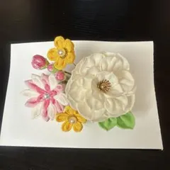 花飾り ホワイト ピンク イエロー