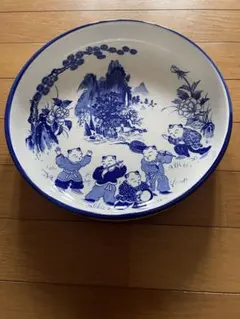 ②有田焼　和食器　大皿　大鉢　丸皿　盛皿　陶器　飾絵皿　大絵皿　骨董品　山水画