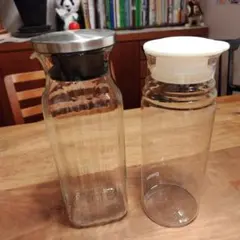 ガラスピッチャー2個セットのサムネイル