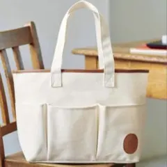 ネストローブ トートバッグ