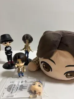 TinyTAN フィギュア ぬいぐるみ セットのサムネイル