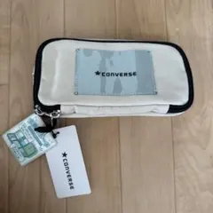 新品タグ付き☆CONVERSE コンバース 多機能ポーチのサムネイル