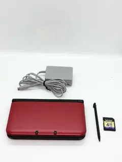 ニンテンドー3dsll レッドブラック　本体　充電器付き