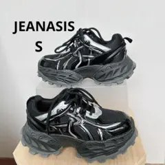 Item thumbnail for item 41f2e3ab-fe09-469b-887e-3544783591b4