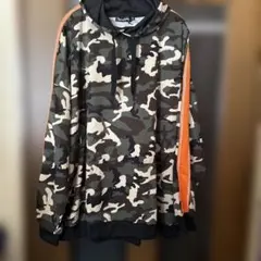 新品　Digdeep 迷彩柄 フード付きパーカー 4L