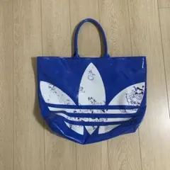 adidas 青 トートバッグ ロゴ入り