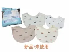 スタイ　よだれかけ　4枚と　ガーゼハンカチ15枚のサムネイル