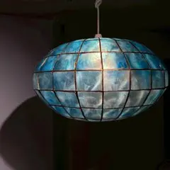 ☆天然石☆！！パワー最強！！時を刻むラブラドライト置き時計台座付き ☆天然石☆！！パワー最強！！時を刻むラブラドライト置き時計台座付き