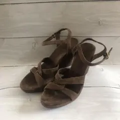 UGG  アグ　レザーサンダル　ウェッジサンダル