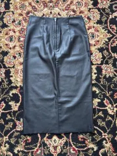 ブラック レザータイトスカート