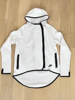 NIKE フード付きジャケット ホワイト