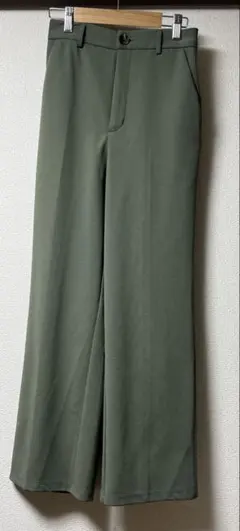 GU スラックスパンツ　グリーン