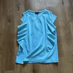 未使用に近い　Drawerドゥロワー　コットンフロントフリルノースリーブ