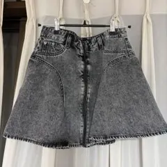 GUESS デニムスカート ケミカルウォッシュのサムネイル