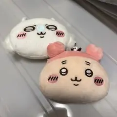 ちいかわ　ぬいぐるみパスケースポーチ　古本屋　カニちゃん　モモンガ