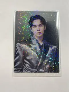 セブチ　ダウンジャケット　トレカ　バーノン