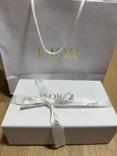 香水　Dior Sauvage オードゥトワレ 60ml（新品未使用）箱袋付き