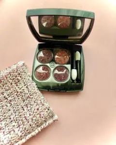 CHANEL レ キャトル オンブル ツイード 02 ツイード プールプル