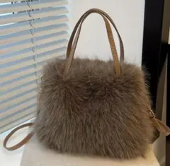 ブラウン　ファーショルダーバッグ