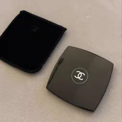 CHANEL ミラー ケース付き