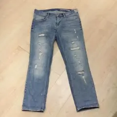【美品】ZARA ライトブルー ダメージジーンズ