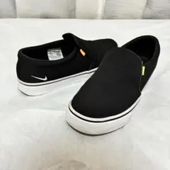 スニーカー スリッポン